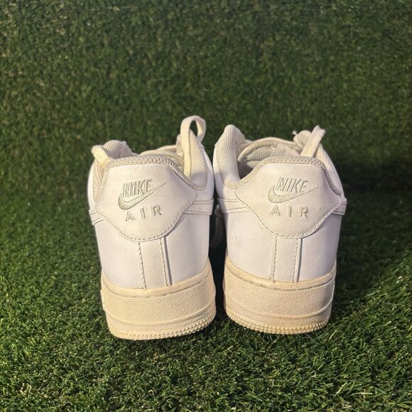 Size 8 - Nike Air Force 1 \'07 Low Triple White main image 5